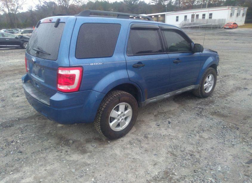 Photo 4 of 2010 Ford Escape XLT (VIN 1FMCU0D75AKB11573)