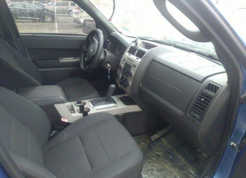 Photo 5 of 2010 Ford Escape XLT (VIN 1FMCU0D75AKB11573)