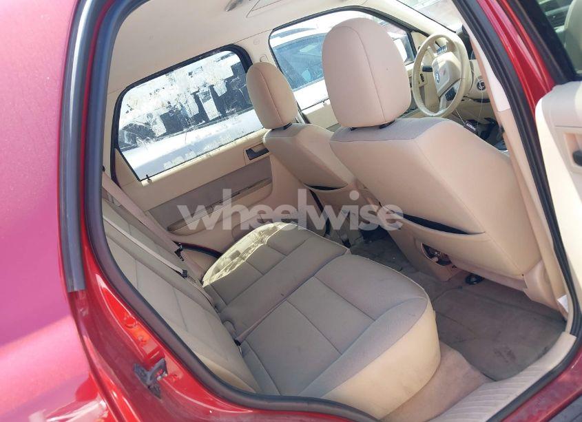 Photo 8 of 2010 Ford Escape XLT (VIN 1FMCU0D75AKB53385)