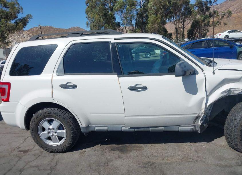 Photo 13 of 2010 Ford Escape XLT (VIN 1FMCU0D75AKB81297)