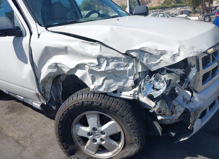 Photo 6 of 2010 Ford Escape XLT (VIN 1FMCU0D75AKB81297)