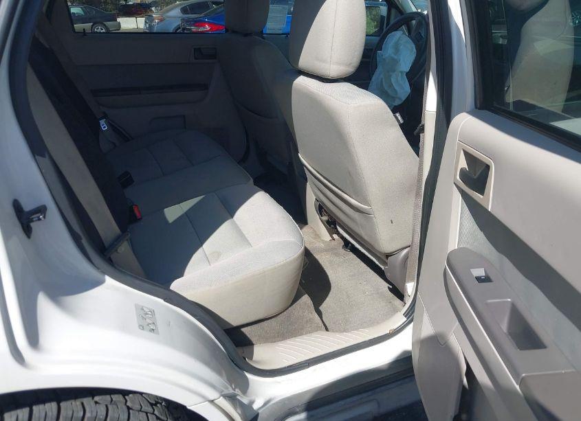 Photo 8 of 2010 Ford Escape XLT (VIN 1FMCU0D75AKB81297)