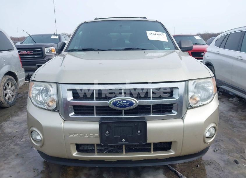 Photo 12 of 2010 Ford Escape XLT (VIN 1FMCU0D75AKC30529)