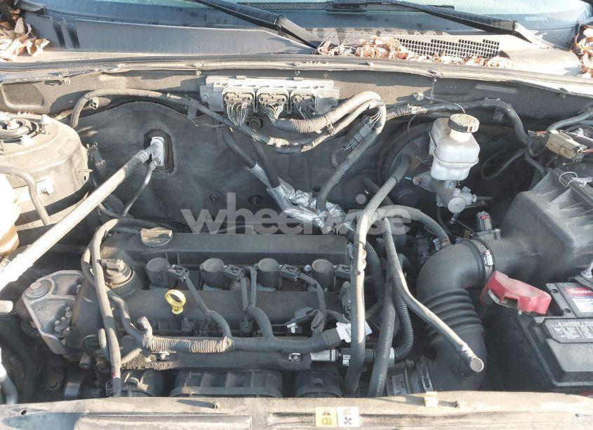 Photo 10 of 2010 Ford Escape XLT (VIN 1FMCU0D75AKC82534)