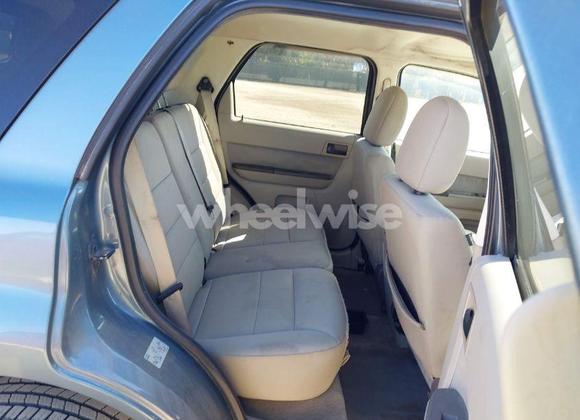 Photo 8 of 2011 Ford Escape XLT (VIN 1FMCU0D75BKA07165)