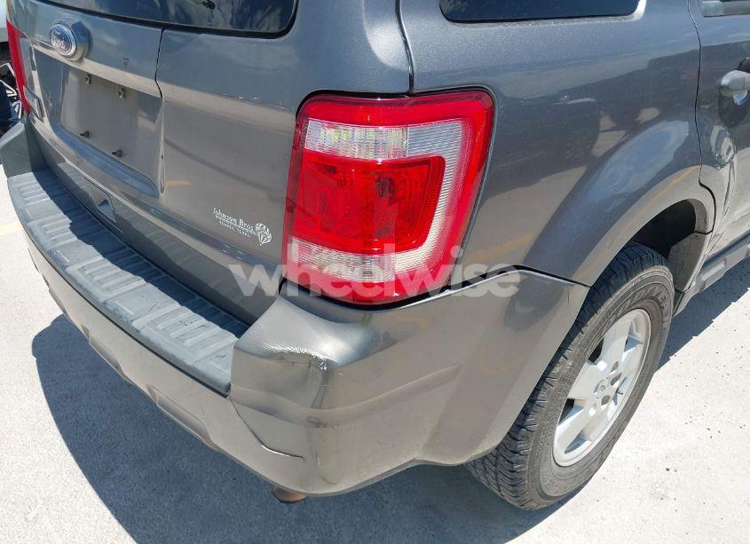 Photo 12 of 2011 Ford Escape XLT (VIN 1FMCU0D75BKA14262)