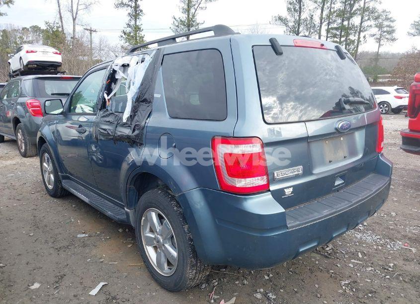Photo 3 of 2011 Ford Escape XLT (VIN 1FMCU0D75BKA47259)