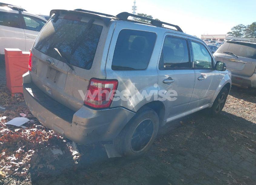 Photo 4 of 2011 Ford Escape XLT (VIN 1FMCU0D75BKA54731)