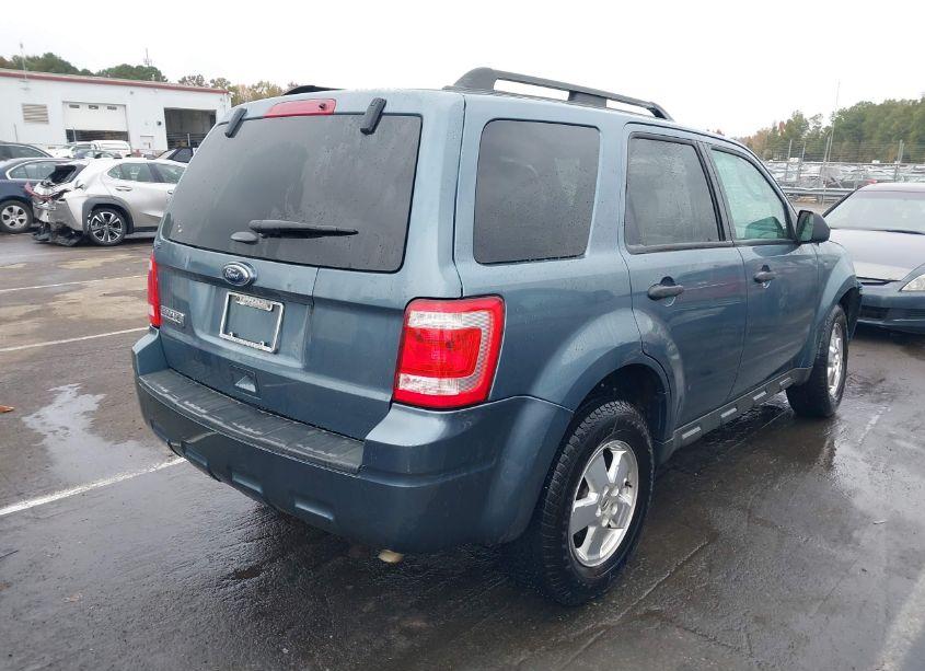 Photo 4 of 2011 Ford Escape XLT (VIN 1FMCU0D75BKC08743)