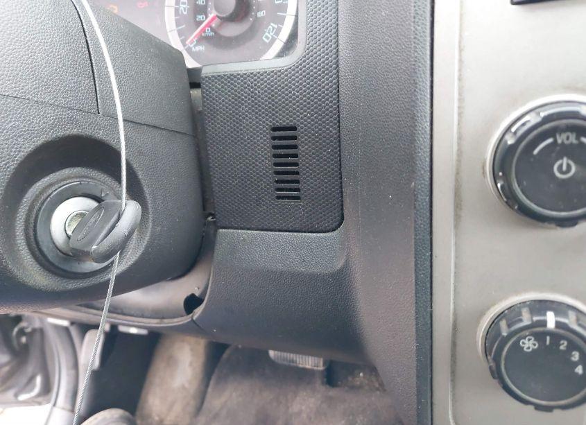 Photo 11 of 2011 Ford Escape XLT (VIN 1FMCU0D75BKC24716)