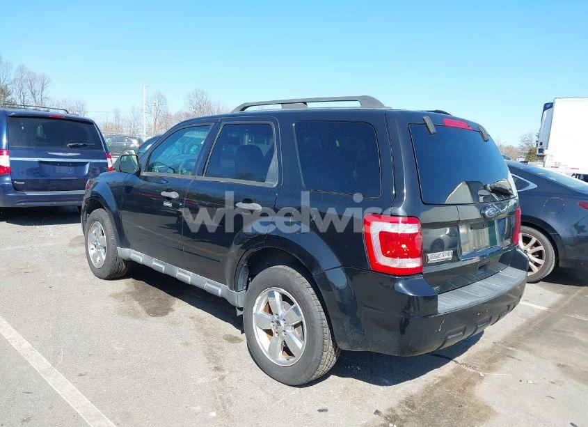 Photo 3 of 2012 Ford Escape XLT (VIN 1FMCU0D75CKA05336)