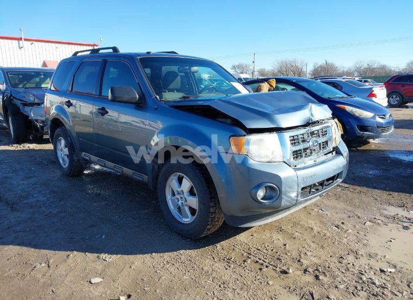 2012 Ford Escape XLT (VIN 1FMCU0D75CKA21438) main photo