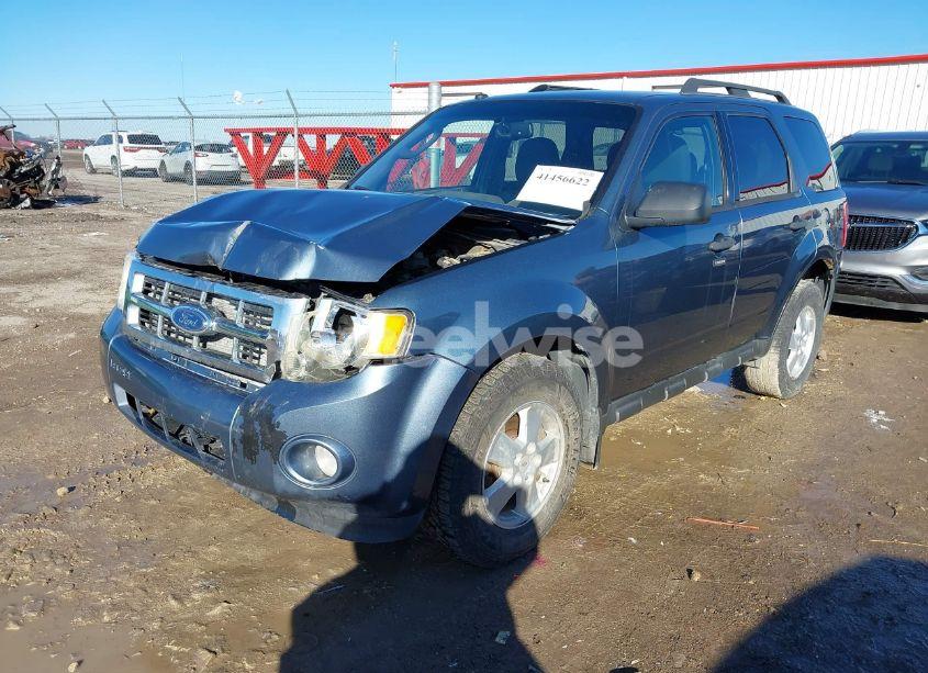 Photo 2 of 2012 Ford Escape XLT (VIN 1FMCU0D75CKA21438)