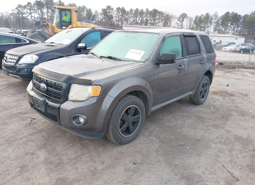 Photo 2 of 2012 Ford Escape XLT (VIN 1FMCU0D75CKC37743)