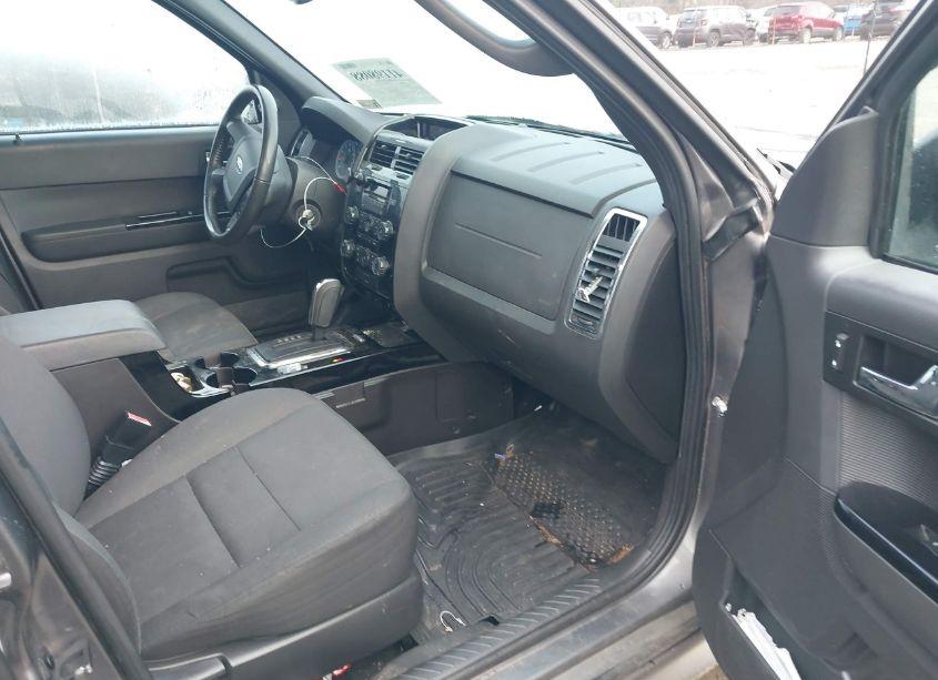 Photo 5 of 2012 Ford Escape XLT (VIN 1FMCU0D75CKC37743)
