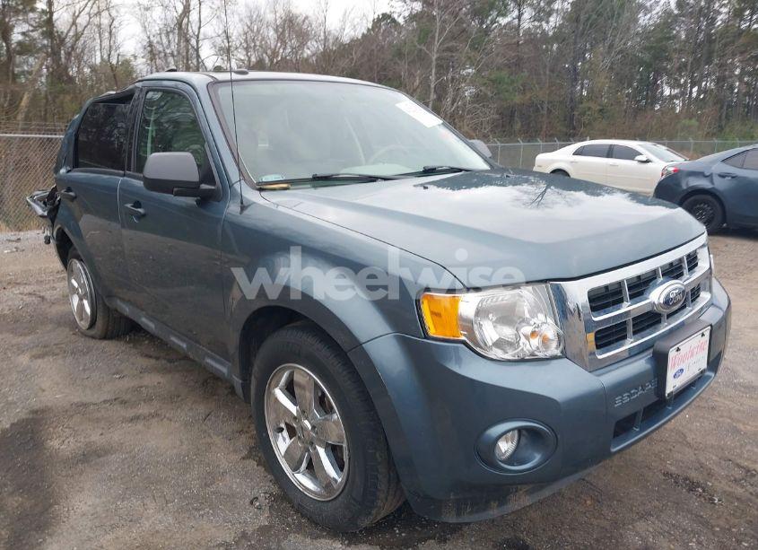 2012 Ford Escape XLT (VIN 1FMCU0D75CKC75893) main photo