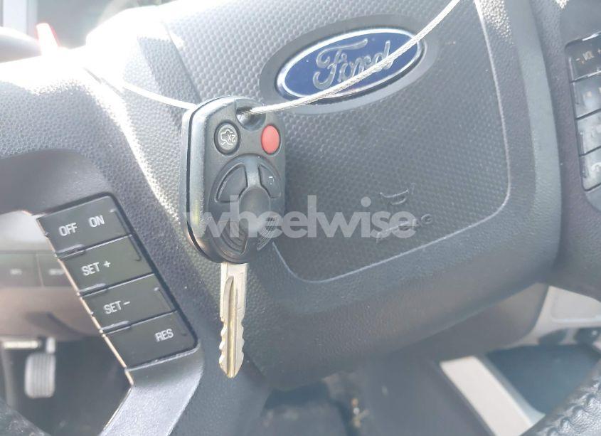 Photo 11 of 2010 Ford Escape XLT (VIN 1FMCU0D76AKA69379)