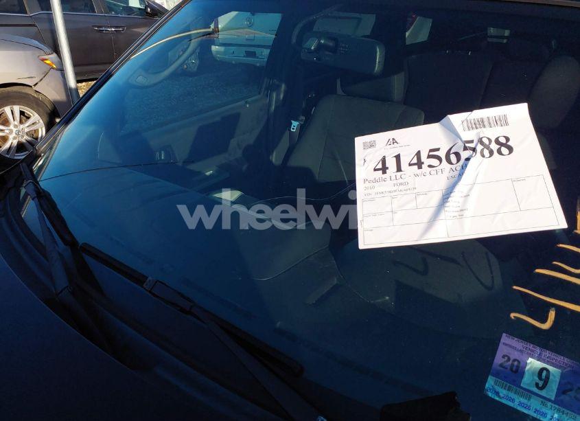 Photo 14 of 2010 Ford Escape XLT (VIN 1FMCU0D76AKA69379)