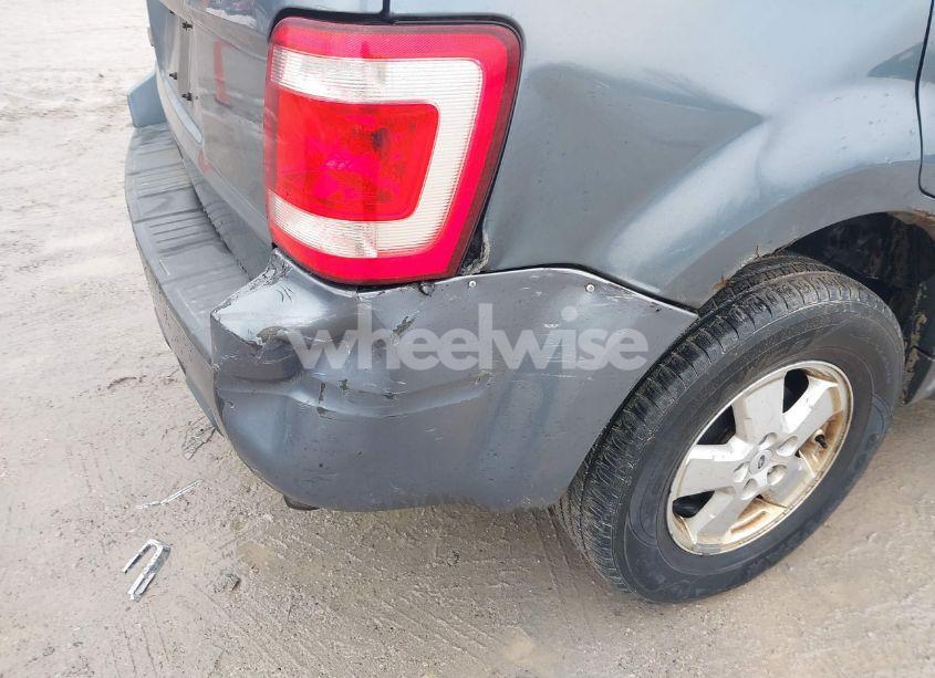 Photo 14 of 2010 Ford Escape XLT (VIN 1FMCU0D76AKA85436)