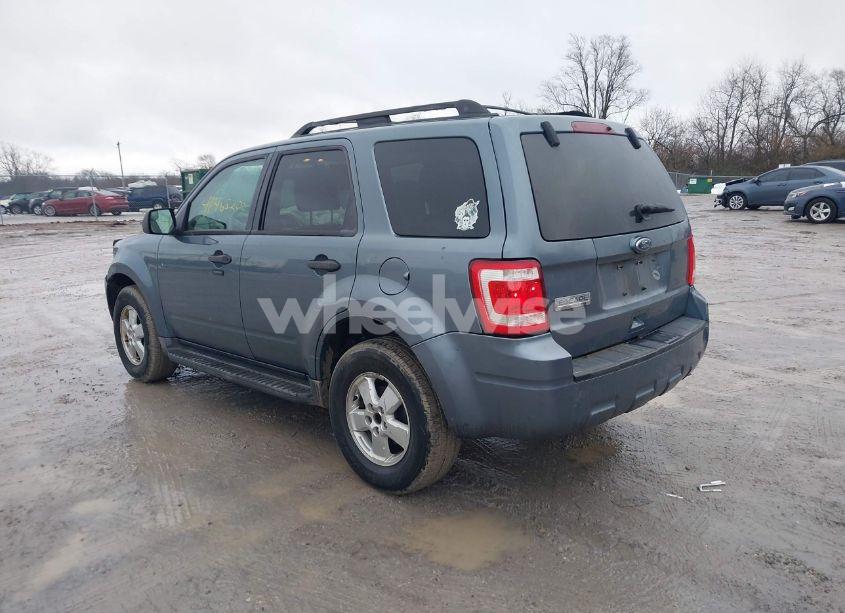 Photo 3 of 2010 Ford Escape XLT (VIN 1FMCU0D76AKA85436)