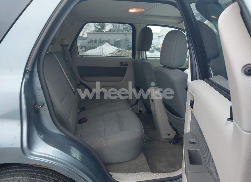 Photo 8 of 2010 Ford Escape XLT (VIN 1FMCU0D76AKA85436)