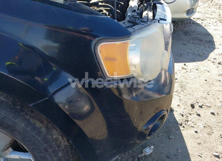 Photo 13 of 2010 Ford Escape XLT (VIN 1FMCU0D76AKB11680)