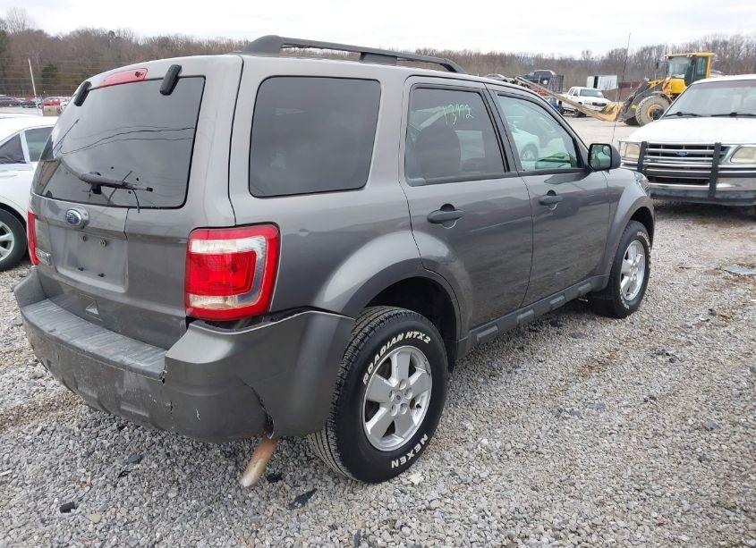 Photo 4 of 2010 Ford Escape XLT (VIN 1FMCU0D76AKC75737)