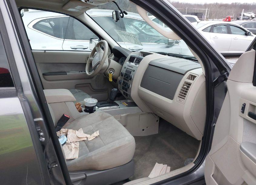 Photo 5 of 2010 Ford Escape XLT (VIN 1FMCU0D76AKC75737)