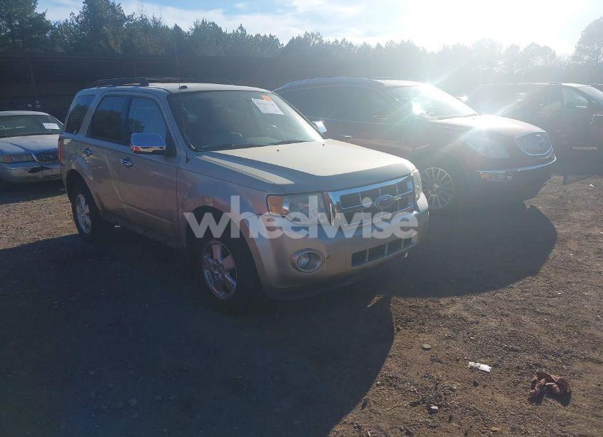 2010 Ford Escape XLT (VIN 1FMCU0D76AKD42286) main photo