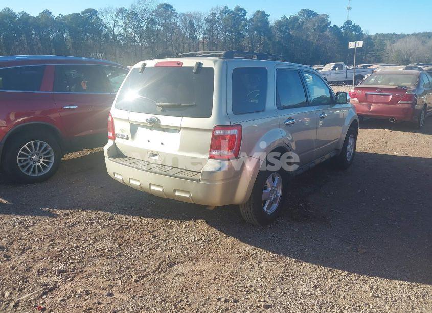 Photo 4 of 2010 Ford Escape XLT (VIN 1FMCU0D76AKD42286)