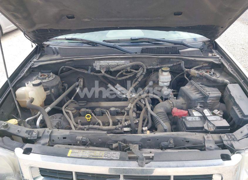 Photo 10 of 2011 Ford Escape XLT (VIN 1FMCU0D76BKA73451)