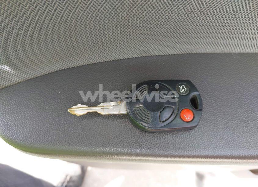 Photo 11 of 2011 Ford Escape XLT (VIN 1FMCU0D76BKA74180)