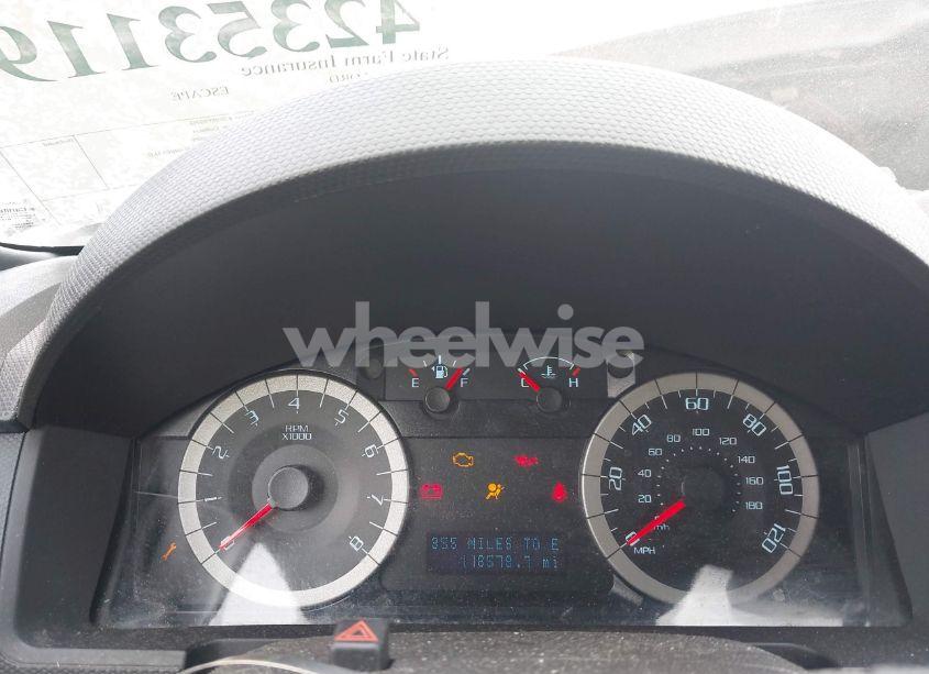 Photo 7 of 2011 Ford Escape XLT (VIN 1FMCU0D76BKB02169)