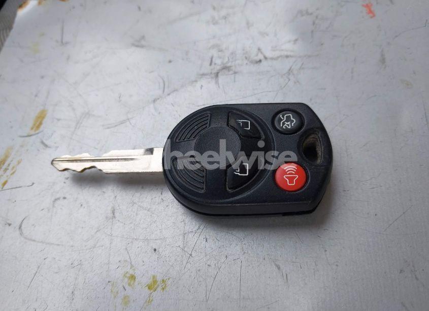 Photo 11 of 2011 Ford Escape XLT (VIN 1FMCU0D76BKB73937)