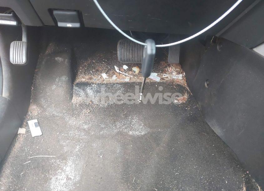 Photo 11 of 2011 Ford Escape XLT (VIN 1FMCU0D76BKB89698)