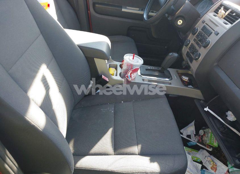 Photo 5 of 2011 Ford Escape XLT (VIN 1FMCU0D76BKB89698)