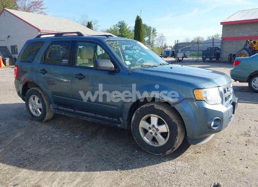 Photo 14 of 2011 Ford Escape XLT (VIN 1FMCU0D76BKB94836)