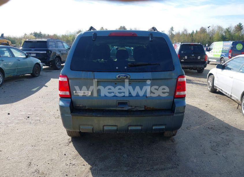 Photo 15 of 2011 Ford Escape XLT (VIN 1FMCU0D76BKB94836)