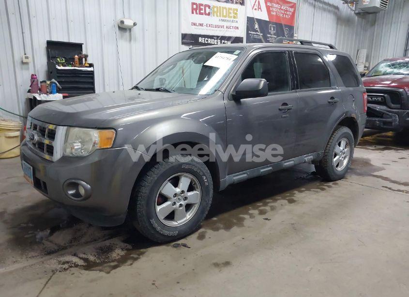 Photo 2 of 2012 Ford Escape XLT (VIN 1FMCU0D76CKA05538)