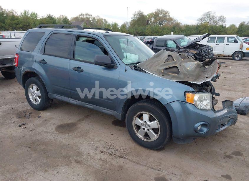 2012 Ford Escape XLT (VIN 1FMCU0D76CKA99808) main photo