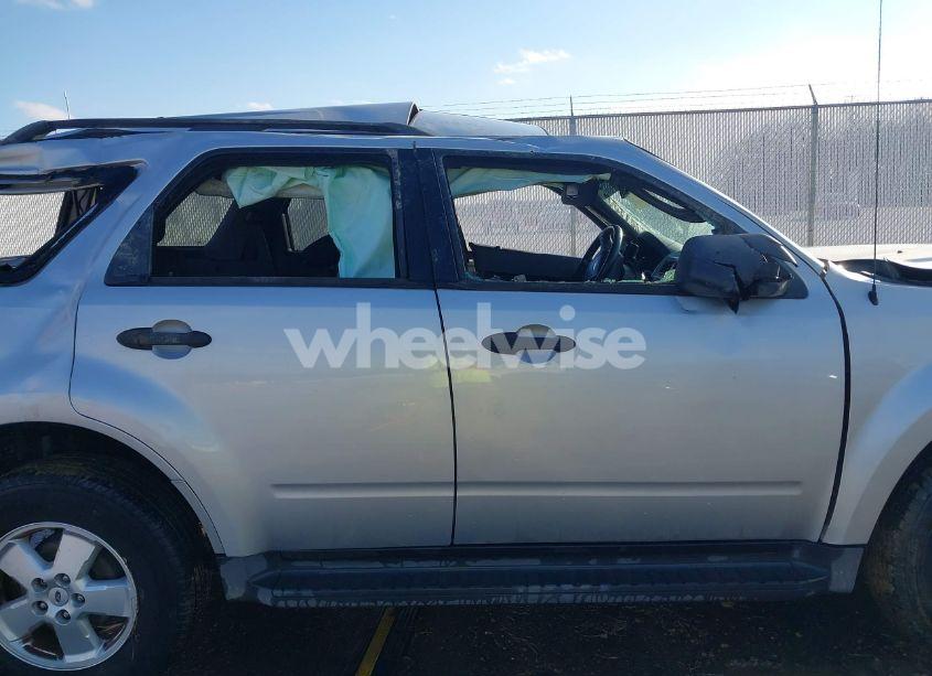 Photo 14 of 2012 Ford Escape XLT (VIN 1FMCU0D76CKB51860)