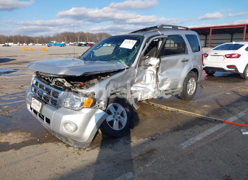 Photo 2 of 2012 Ford Escape XLT (VIN 1FMCU0D76CKB51860)