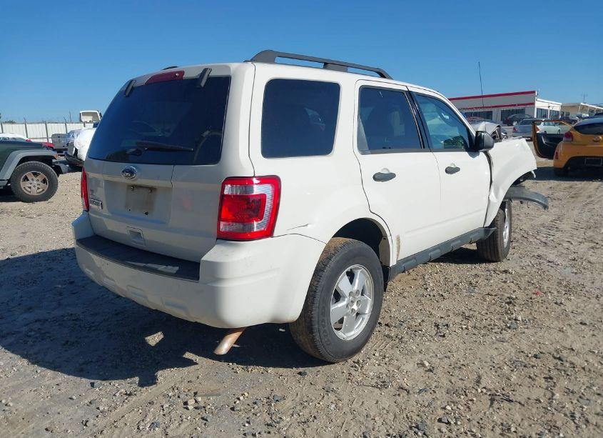 Photo 4 of 2012 Ford Escape XLT (VIN 1FMCU0D76CKC75210)