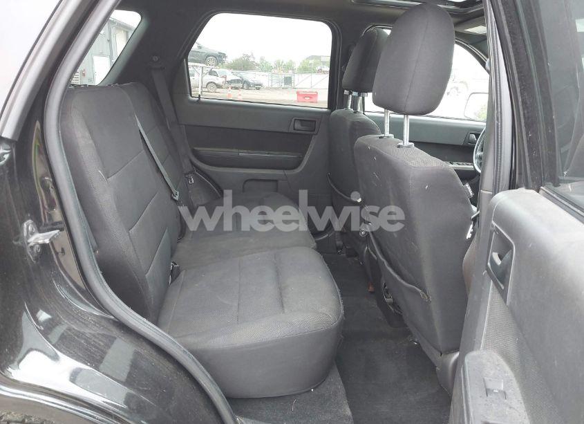 Photo 8 of 2010 Ford Escape XLT (VIN 1FMCU0D77AKA11703)