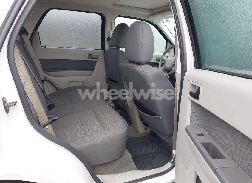 Photo 8 of 2010 Ford Escape XLT (VIN 1FMCU0D77AKA31935)
