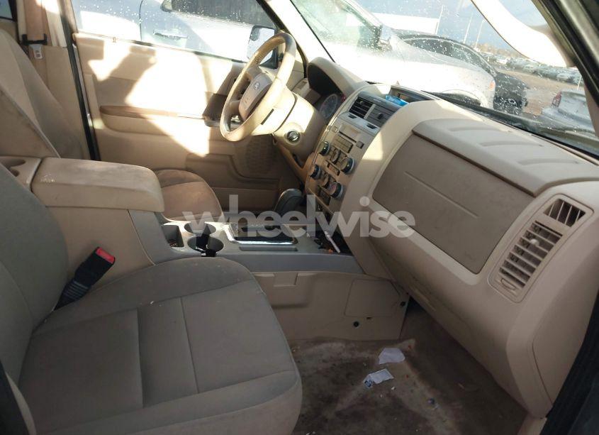 Photo 5 of 2010 Ford Escape XLT (VIN 1FMCU0D77AKB61410)