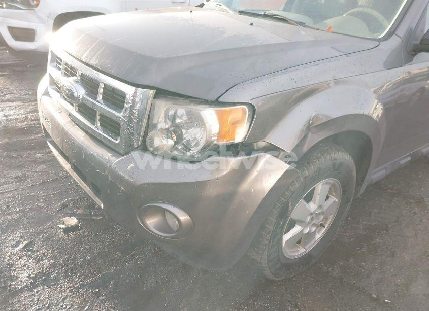 Photo 6 of 2010 Ford Escape XLT (VIN 1FMCU0D77AKB61410)