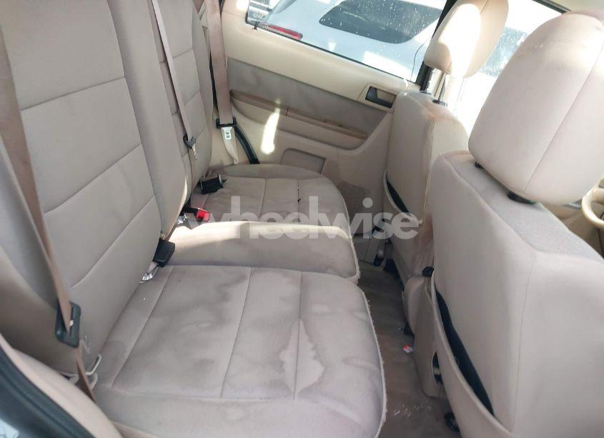 Photo 8 of 2010 Ford Escape XLT (VIN 1FMCU0D77AKB61410)