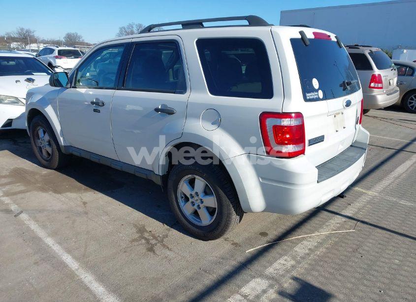 Photo 3 of 2010 Ford Escape XLT (VIN 1FMCU0D77AKD38652)