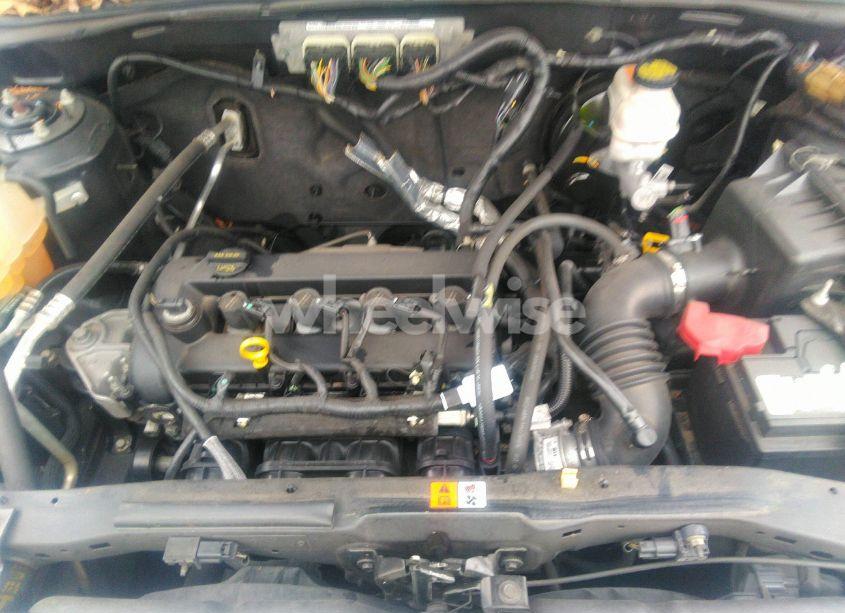 Photo 10 of 2011 Ford Escape XLT (VIN 1FMCU0D77BKA03893)